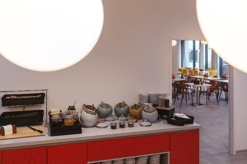 Отель Holiday Inn   The Niu, Form Stuttgart Feuerbach, An Ihg