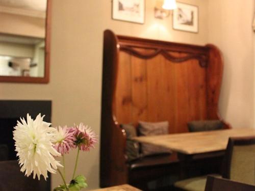 צימר The Talbot And Apartment