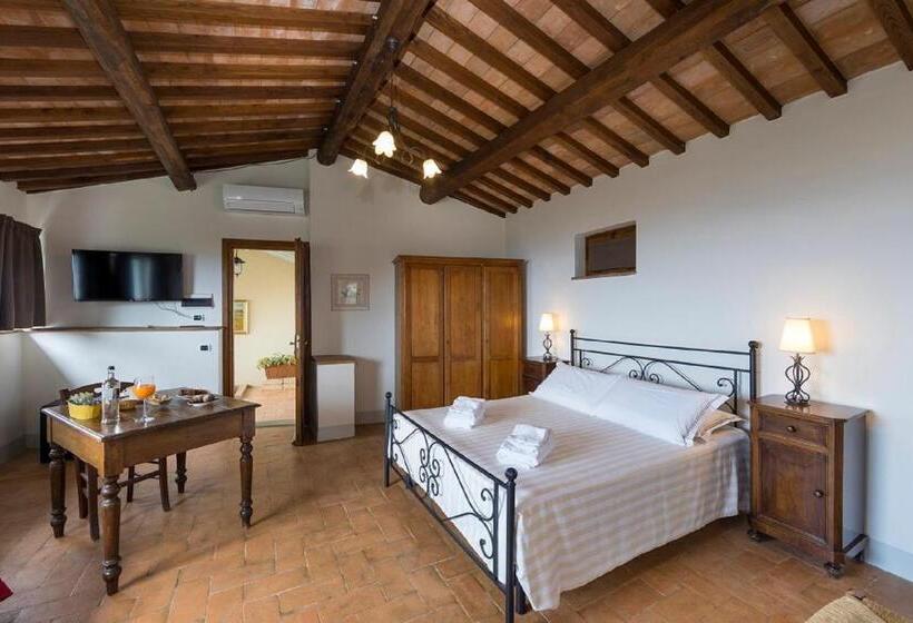 فندق Agriturismo Podere L'aione