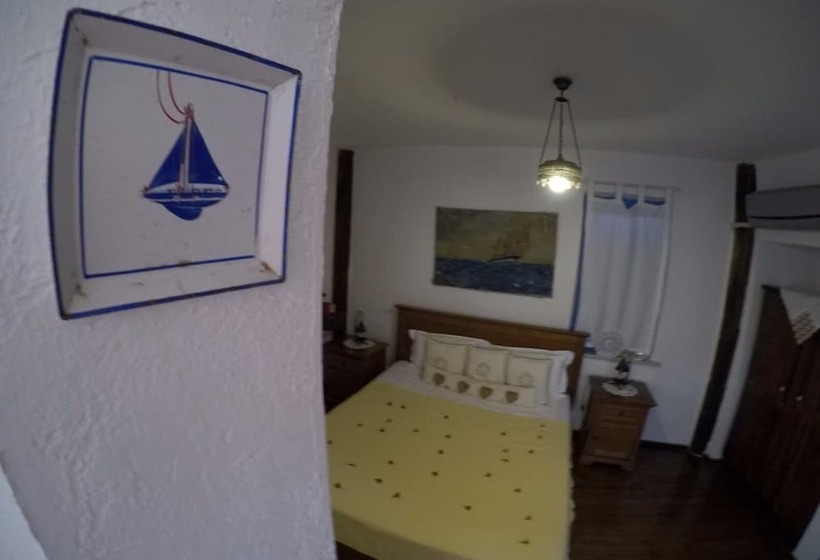 پانسیون Dimitri Ada Evi & Restaurant