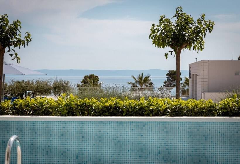 Romana Beach Resort