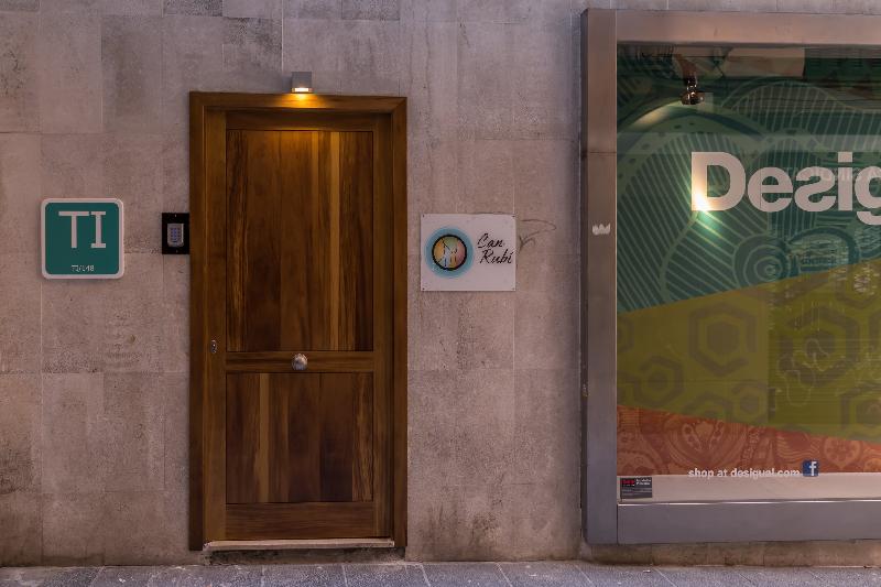 Can Rubi Apartments