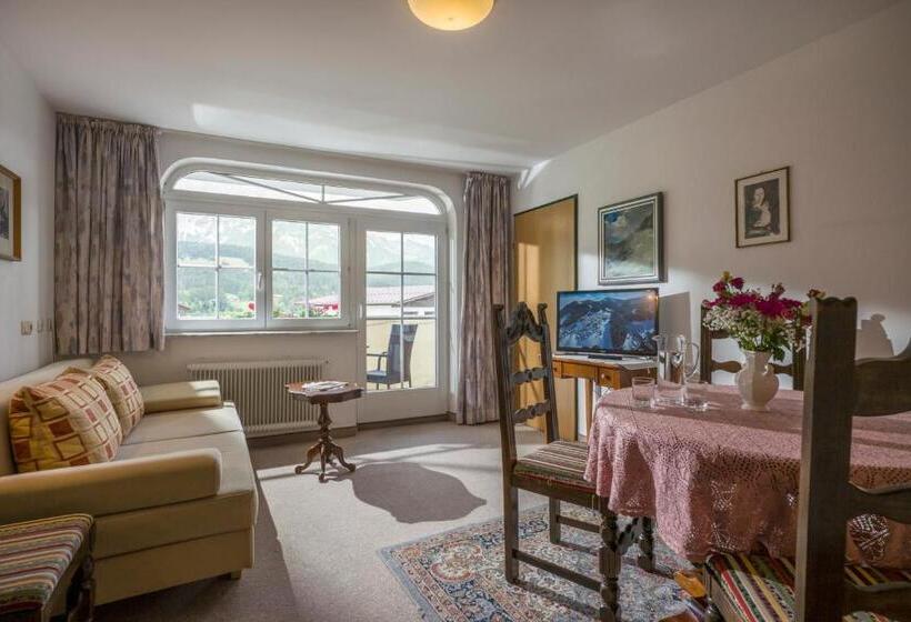 Apparthotel Tom Sojer