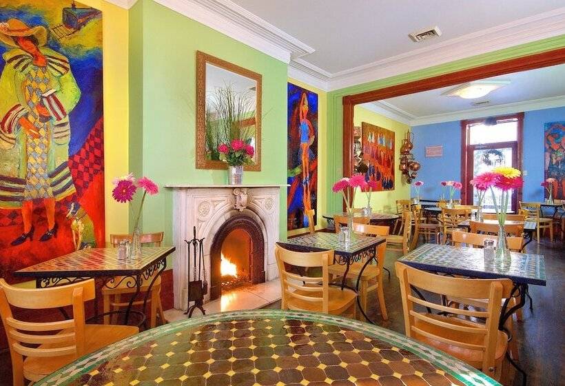 هتل Auberge Les Bons Matins