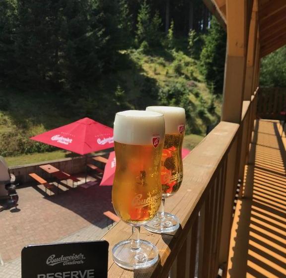 Отель B&b  Ochsendorf