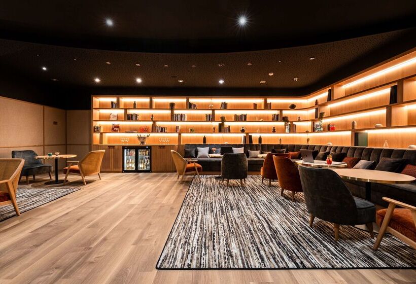 هتل Best Western Plus L Orée Paris Sud