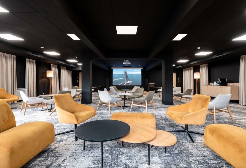 هتل Best Western Plus L Orée Paris Sud