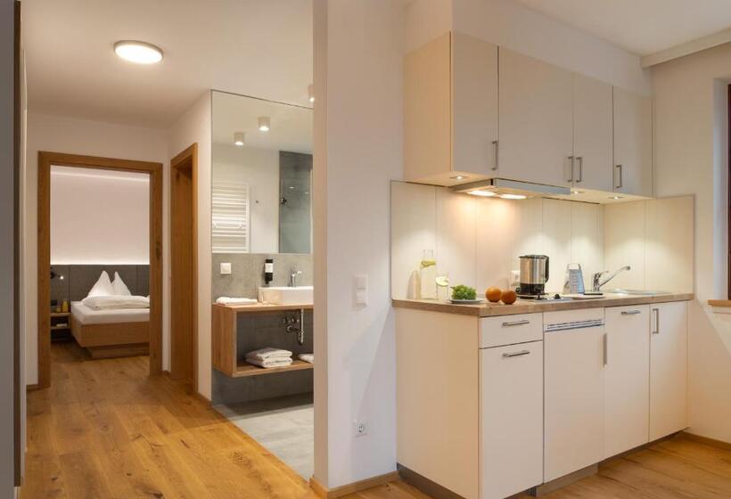 בית מלון כפרי Ferienhof Neusacher Moser