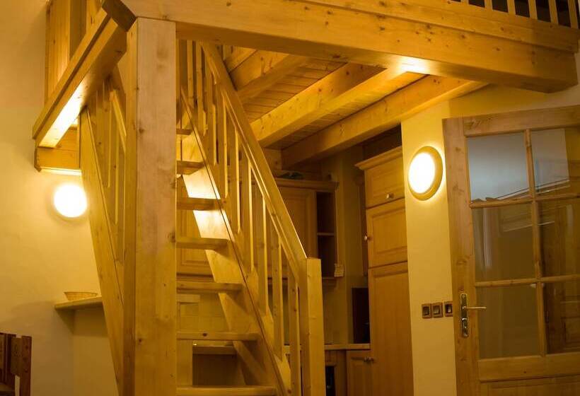 호텔 Madame Vacances Residence Les Jardins De La Vanoise