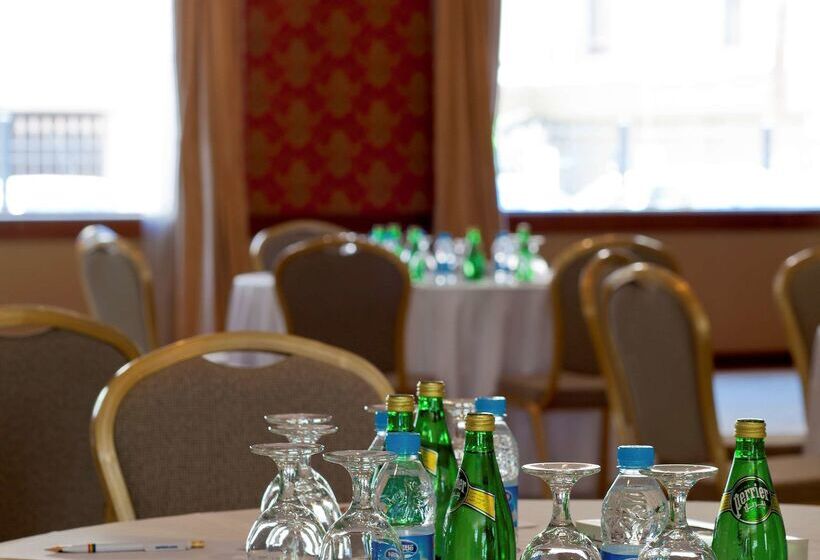 هتل Park Inn By Radisson Al Khobar