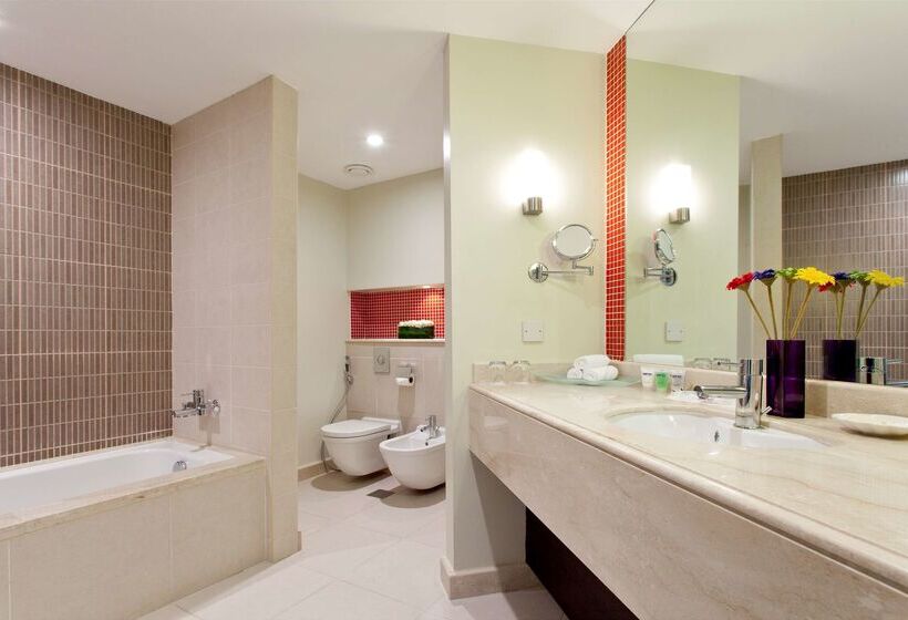 هتل Park Inn By Radisson Al Khobar