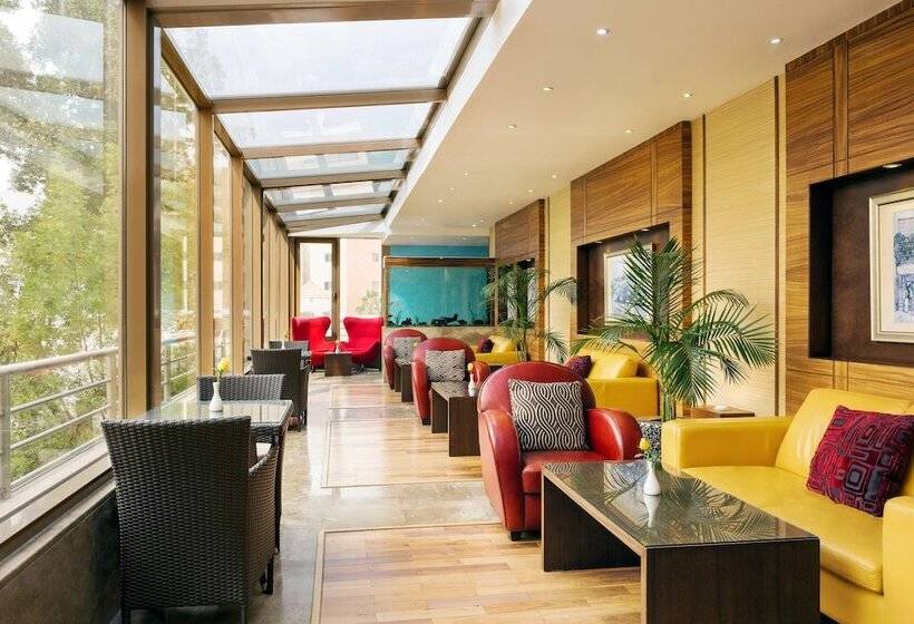 هتل Park Inn By Radisson Al Khobar