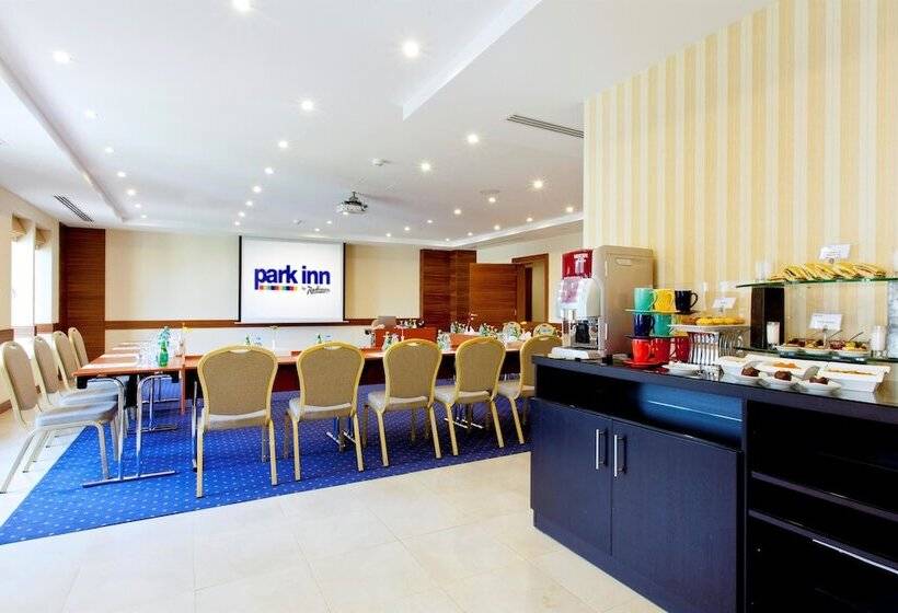 هتل Park Inn By Radisson Al Khobar