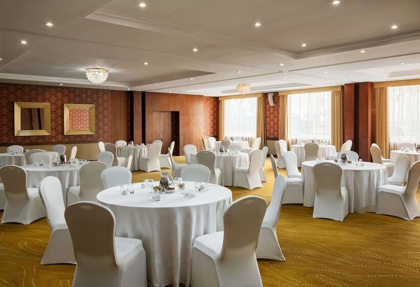 هتل Park Inn By Radisson Al Khobar