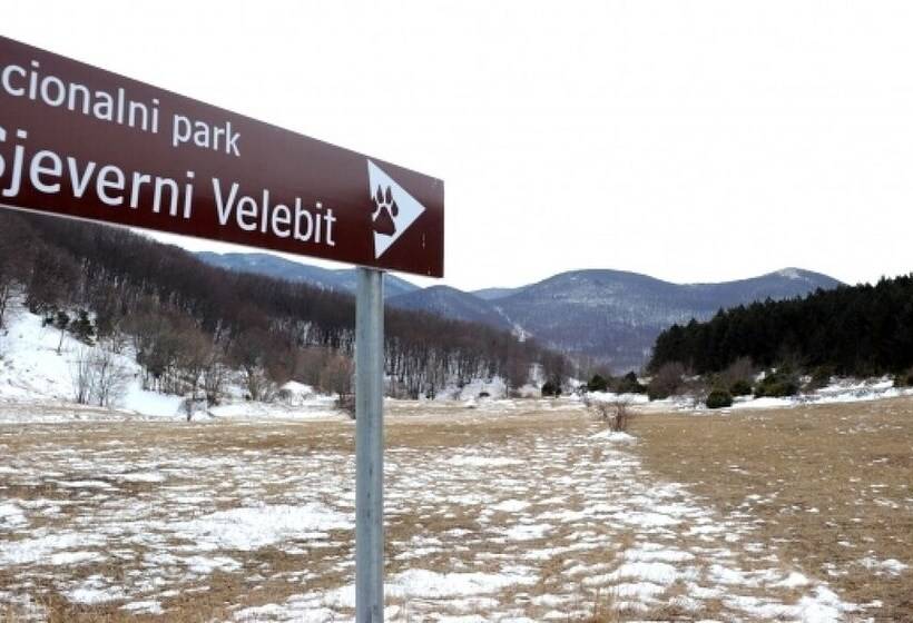 فندق Plitvice Pension Perisic