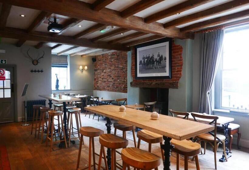 호텔 The Boot Inn