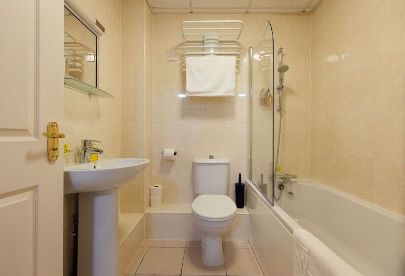 هتل The Imperial Dragon