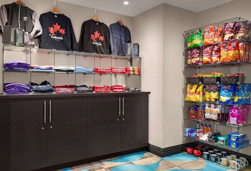 هتل Wyndham Garden Niagara Falls Fallsview