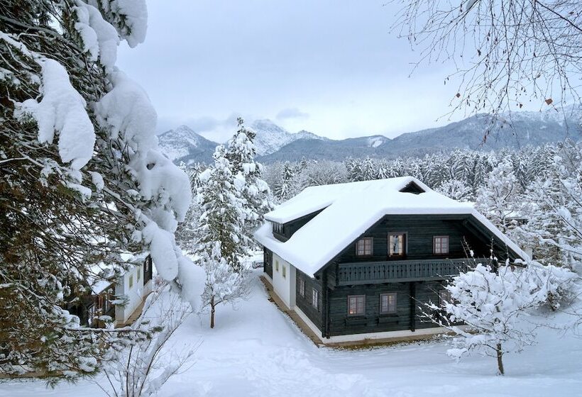 Naturel Hoteldorf Schönleitn