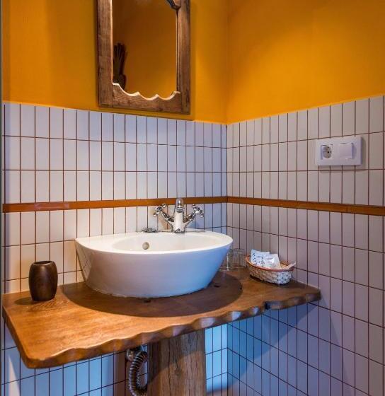 膳宿费 Hostal Peña Santa