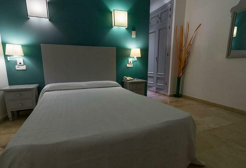 Hostal Drago