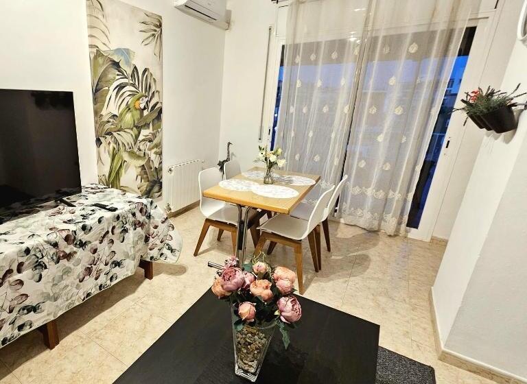 فندق Aquamar
