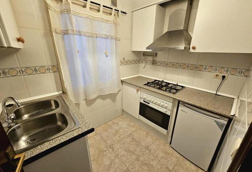 فندق Aquamar