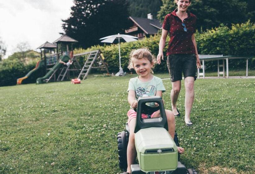 בית מלון כפרי Ferienhof Obergasser Und Bergblick