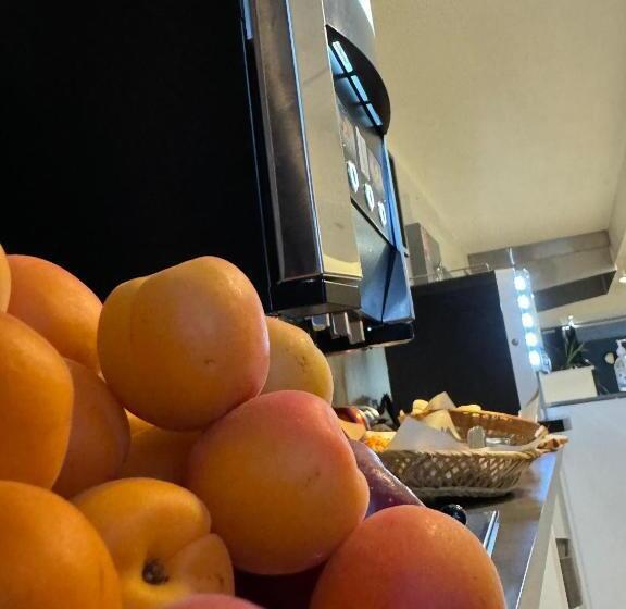 ホテル L Escale D Alès