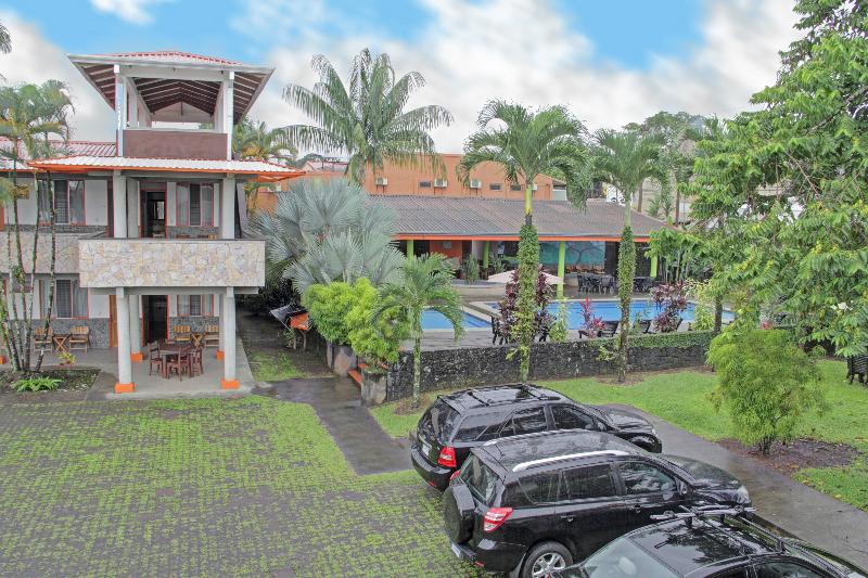 בית מלון כפרי San Bosco Inn