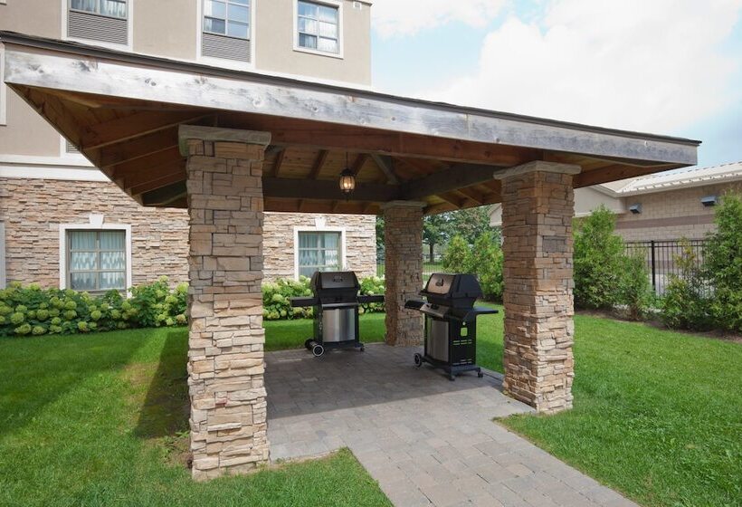 فندق Staybridge Suites Guelph, An Ihg