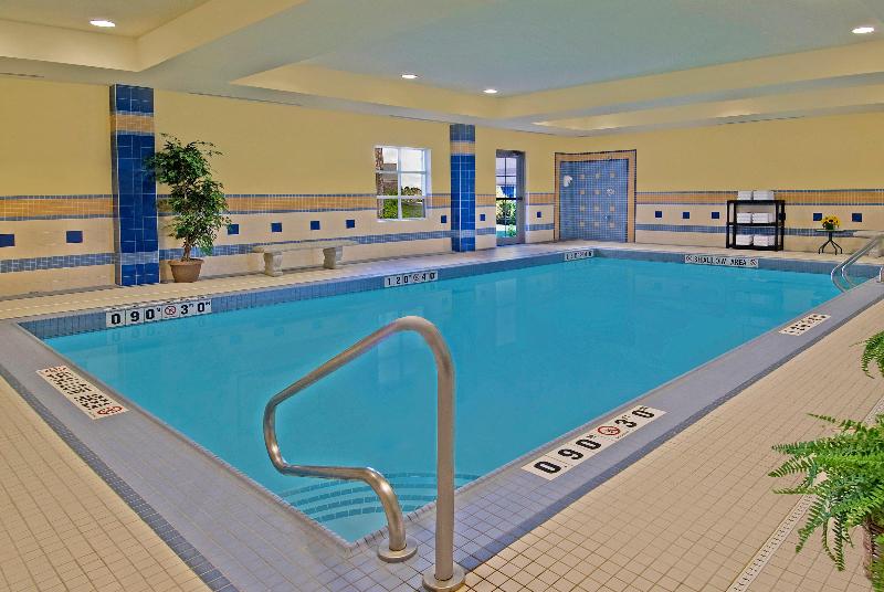 ホテル Staybridge Suites Guelph, An Ihg