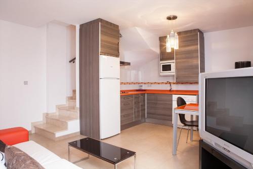 Real De Cartuja Apartments & Suites