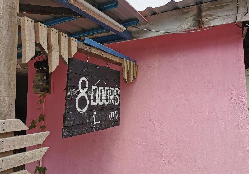호텔 8 Doors Inn Langkawi