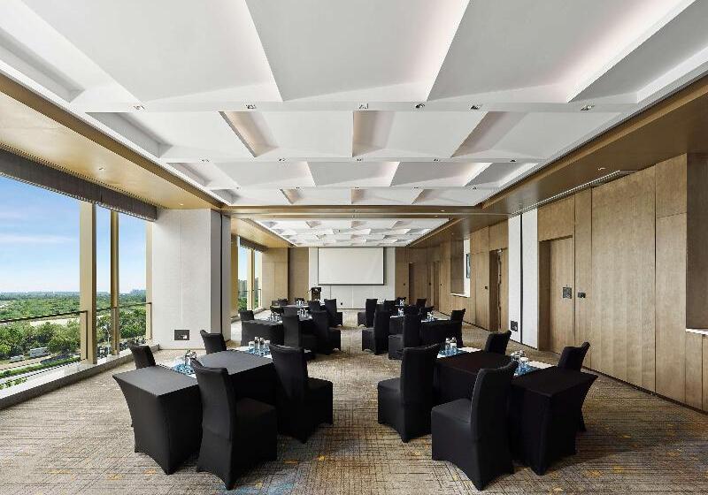 호텔 Doubletree By Hilton Qidong, China