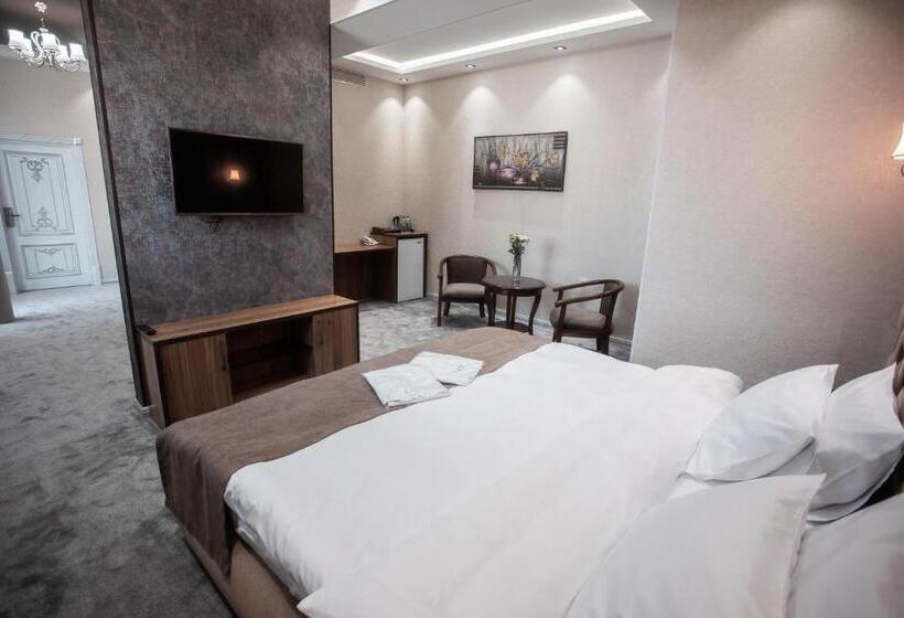 בית מלון כפרי Arhan Palace