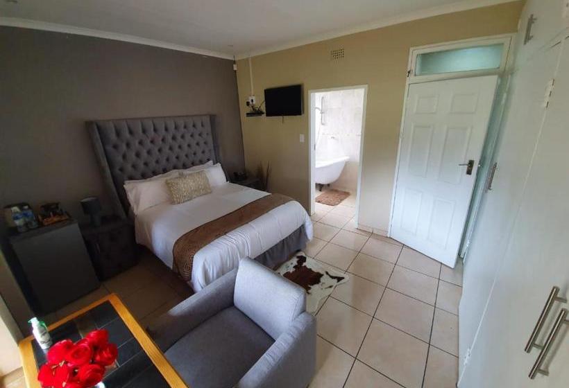 פנסיון Sm Africa Guest House