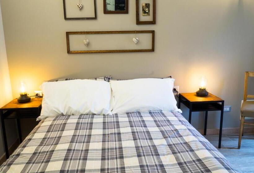 هاستل Locanda Vecchio Cipresso