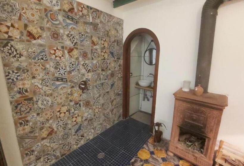 Пансион Room In Villa   Dimora Aganoor Business Suite