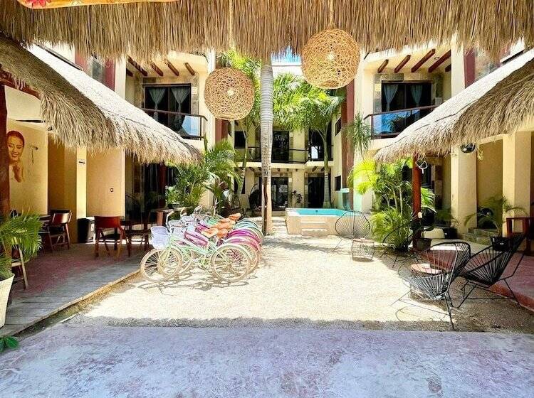هتل Suites Villas El Jardin