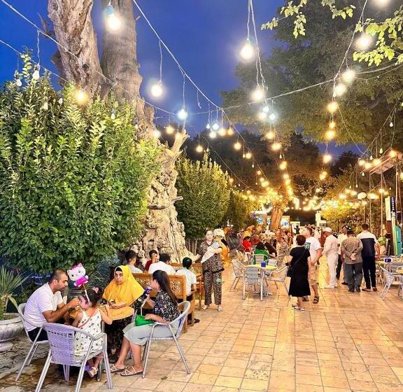 בית מלון כפרי Munis