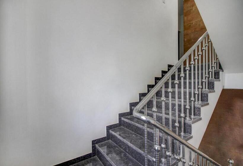 펜션 Home Elegant Studios Near Porvorim Near Mall De Goa