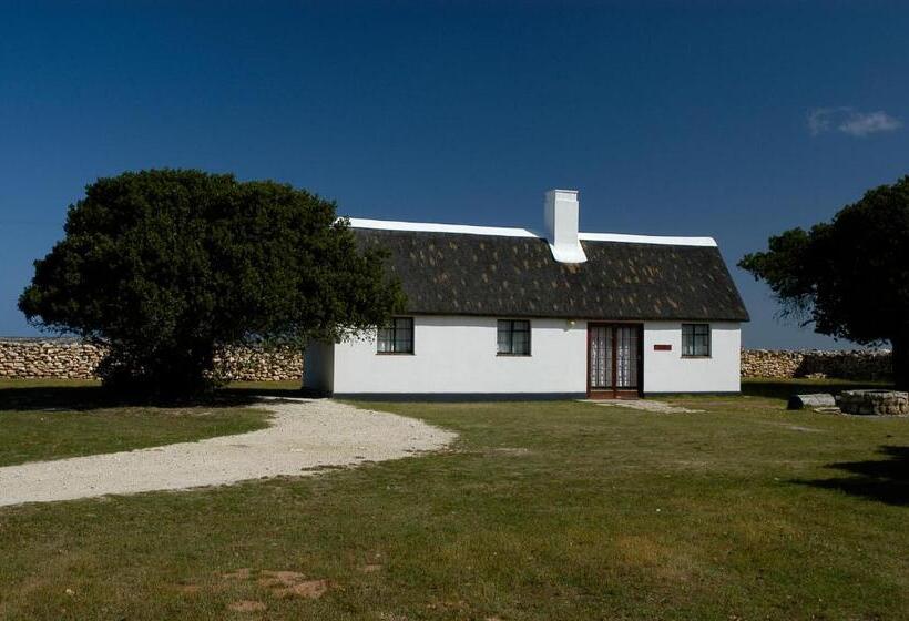منتجع De Hoop Collection   Equipped Cottages
