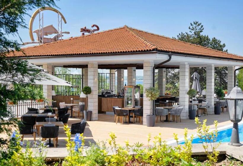 Viva Mare Beach Hotel By Santa Marina