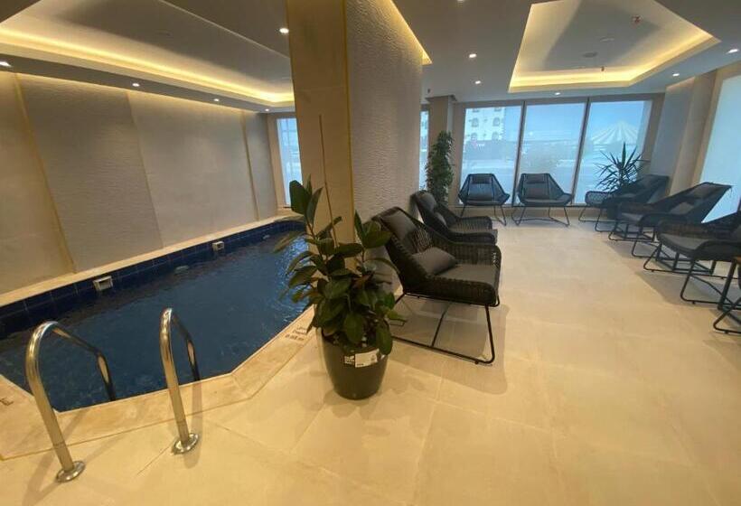 هتل Velar Inn
