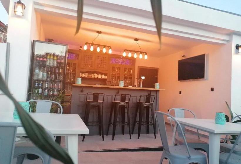 ホテル Villa Otivar   Rio Verde