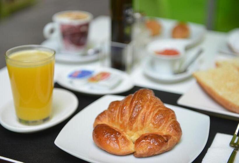 مبيت وإفطار Md Modern Hotel   Jardines