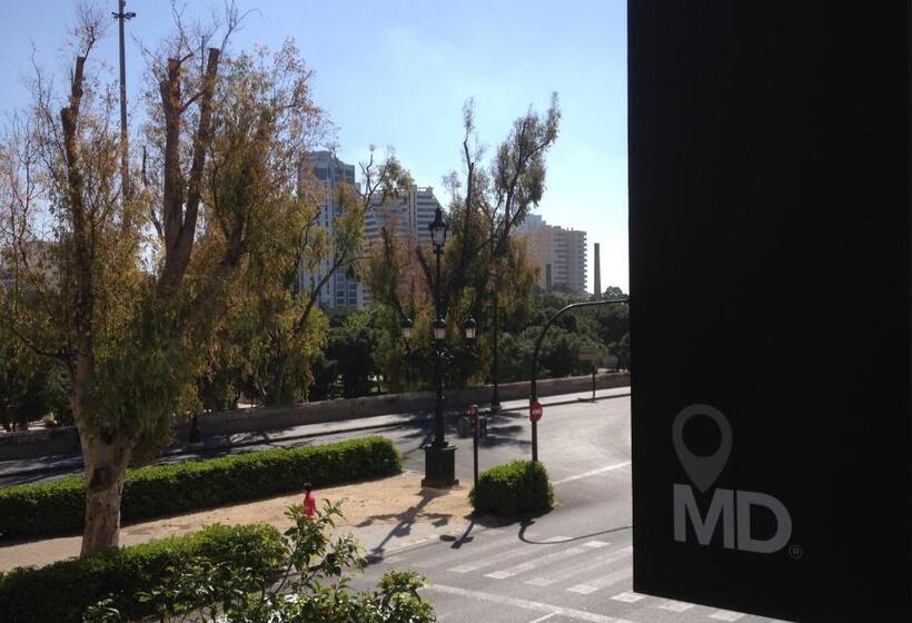 مبيت وإفطار Md Modern Hotel   Jardines