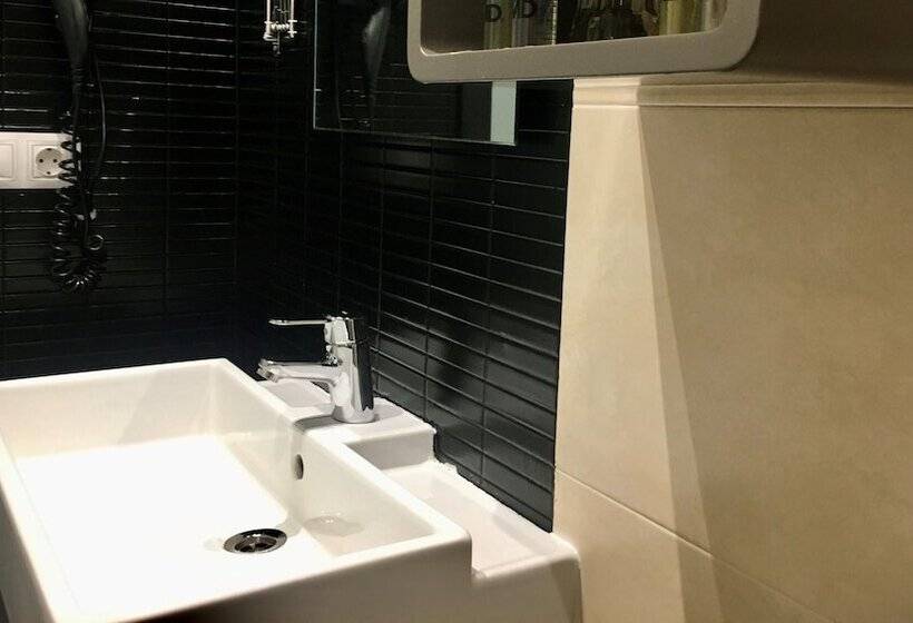 مبيت وإفطار Md Modern Hotel   Jardines