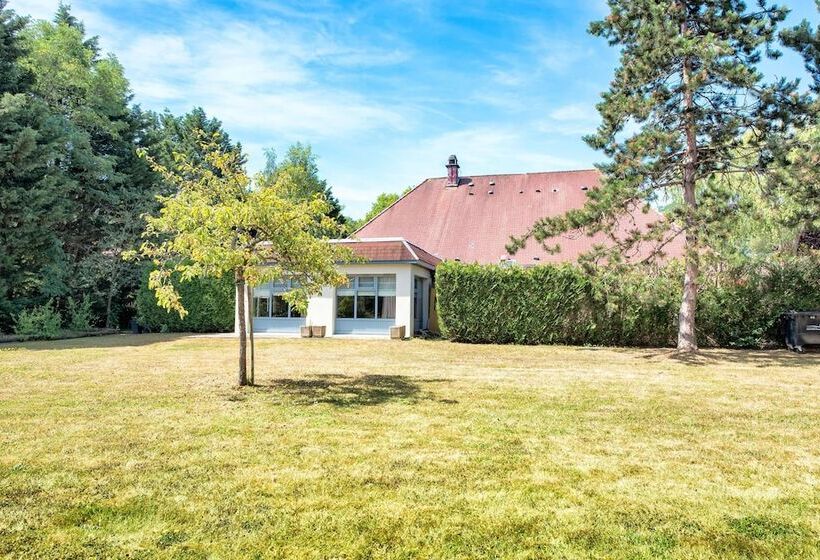 Отель Campanile Deauville  Saint Arnoult